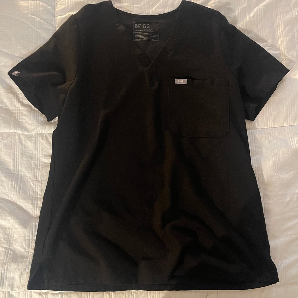 Figs scrub top
